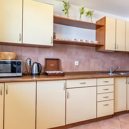 Stoklos Homestay *