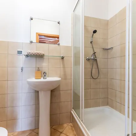Stoklos Homestay