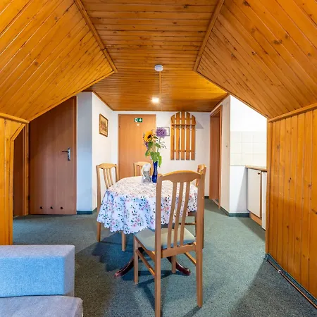 Stoklos Homestay Duszniki Zdroj